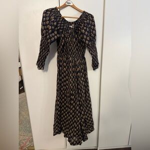 Doen Black and Gold Floral Ischia Long Sleeve Dress